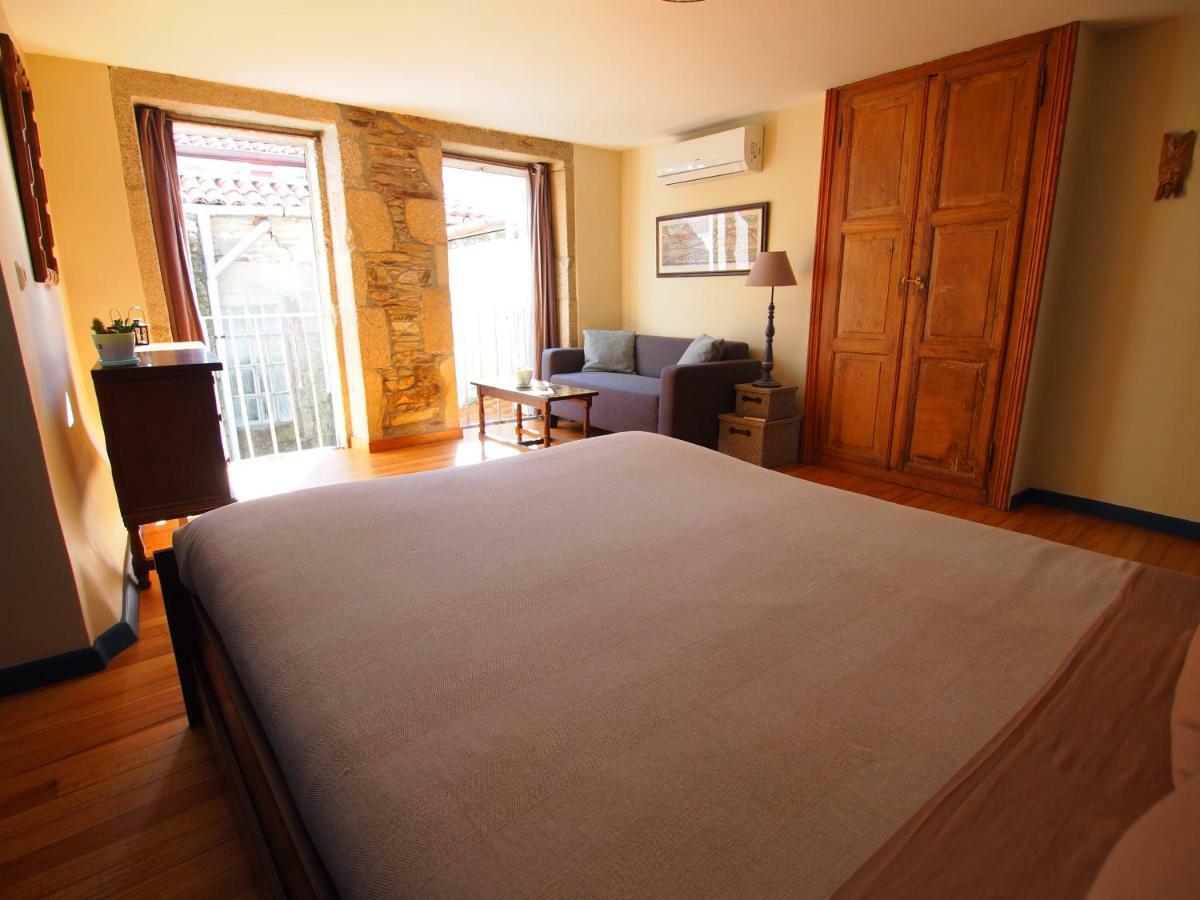 Casco Historico Apartamentos - Old Town Apartments Santiago de Compostela Bagian luar foto