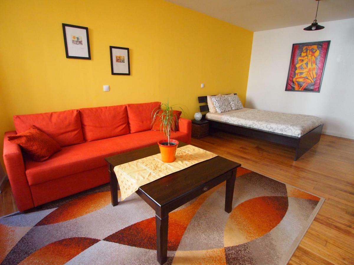 Casco Historico Apartamentos - Old Town Apartments Santiago de Compostela Bagian luar foto